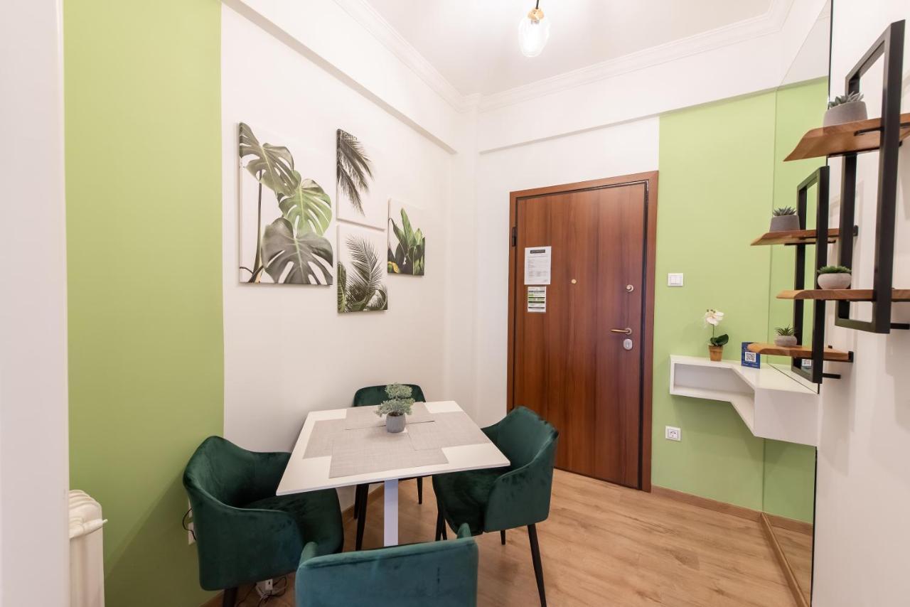 Medluxe Comfort Apartment Atene Esterno foto