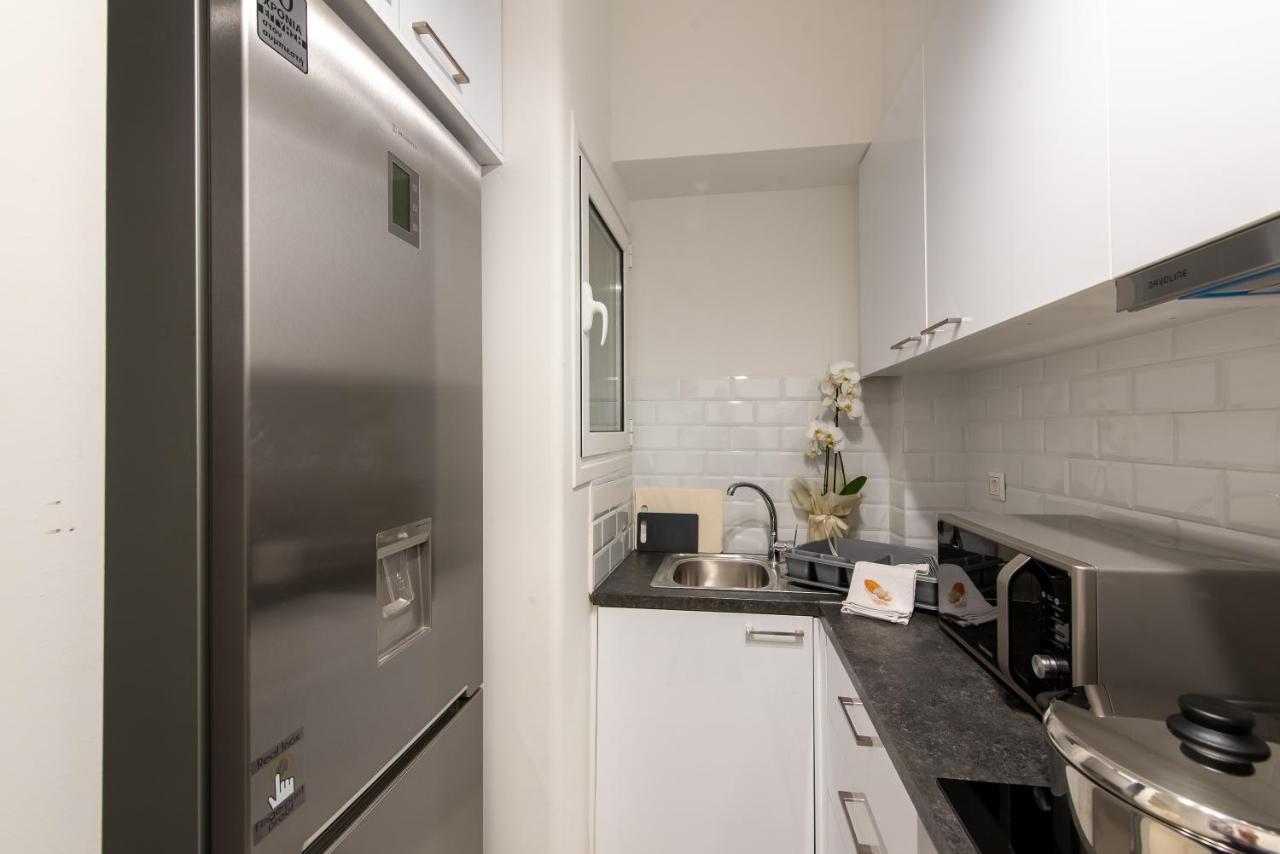 Medluxe Comfort Apartment Atene Esterno foto